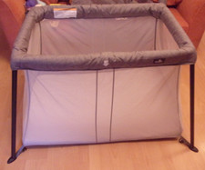Babylo Lightweight Travel Cot